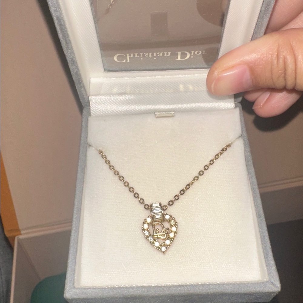 Vintage DIOR heart necklace gold tone Christian Dior necklace pendant necklace - Picture 6 of 15